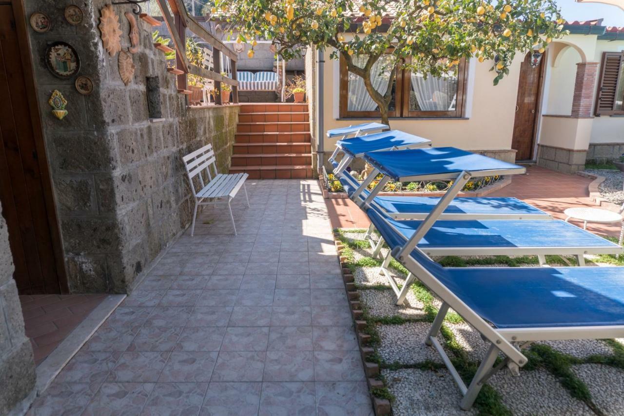 הוילה מסה לוברנסה The Garden On Capri מראה חיצוני תמונה