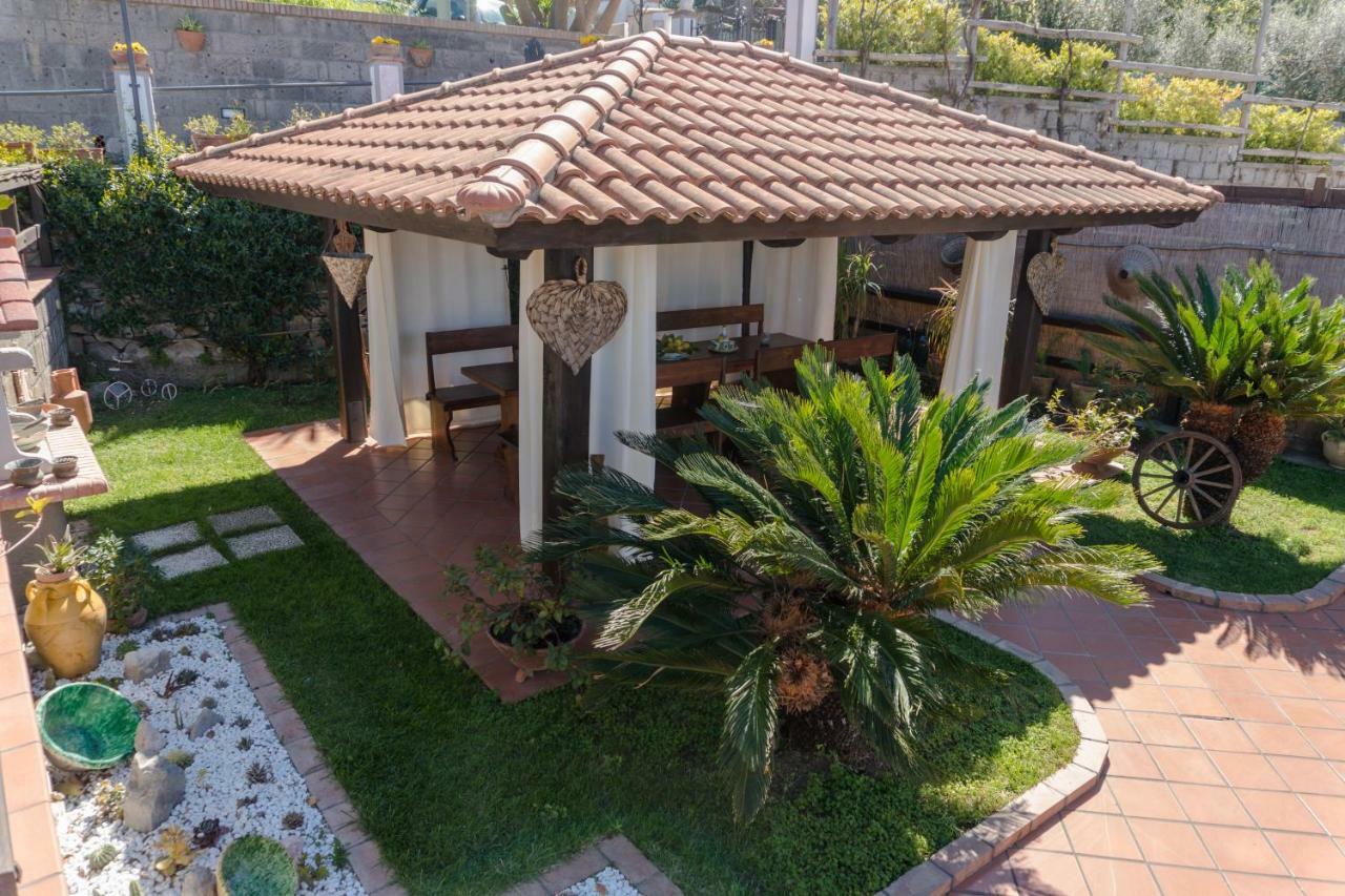 הוילה מסה לוברנסה The Garden On Capri מראה חיצוני תמונה